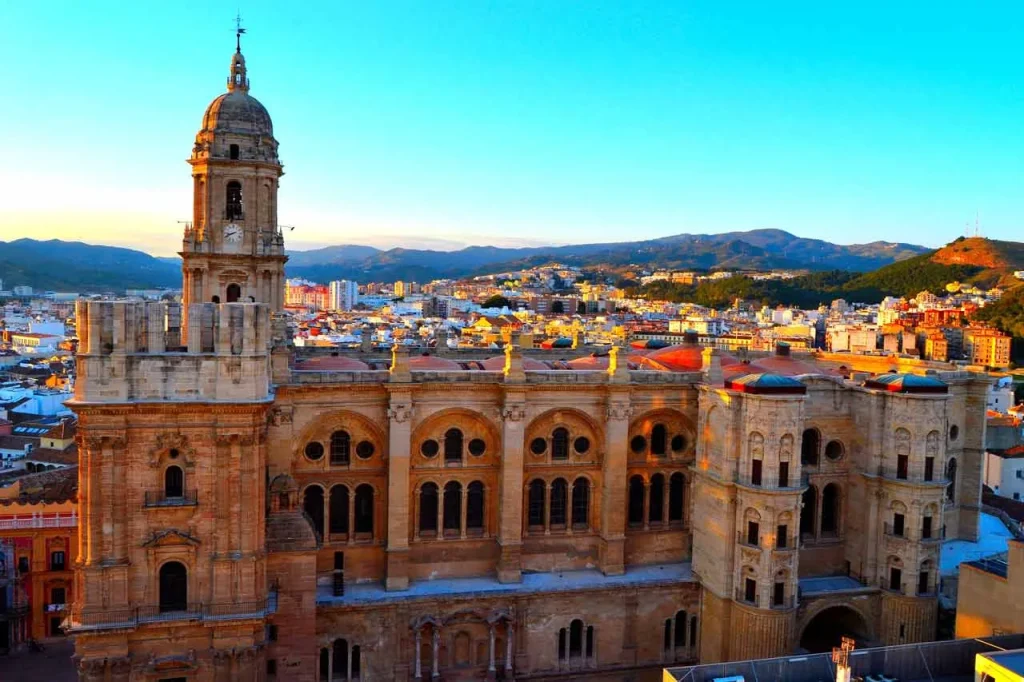 Un paseo por la Málaga más histórica 5 Catedral Málaga