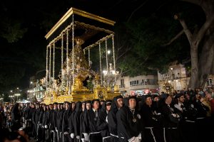 viaja-semana-santa-malaga