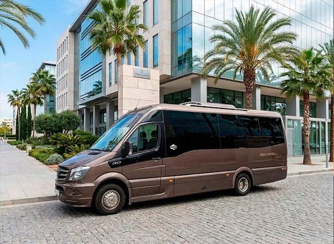 Imagen de autob&uacute;s para empresa en M&aacute;laga