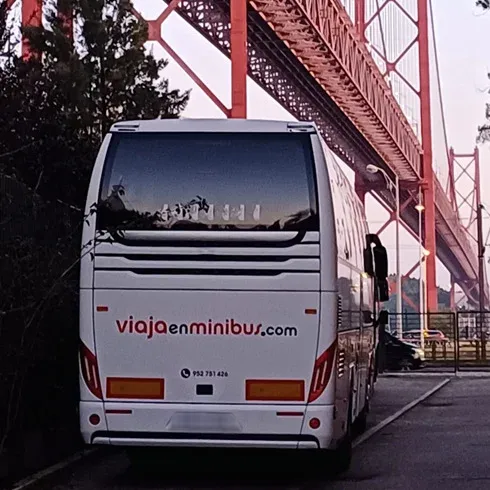 autobus 12 a