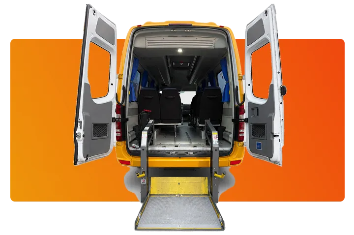 Fleet 58 Imagen trasera de autobús adaptado de viajaenminibus.com